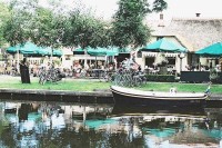 Bootsverleih De Otterskooi Dwarsgracht Giethoorn Holland