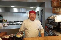Chefkoch Edy - der gastfreundlichste indonesische Spitzenkoch in Amsterdam