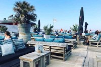 Strandpavillon Beachclub Fuel am Nordseestrand Holland